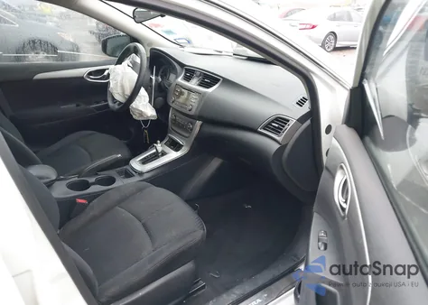 2014 Nissan Sentra Sr z USA, uszkodzony, nr VIN 3N1AB7AP6EY282373